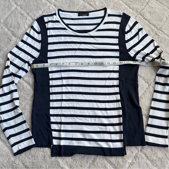 Peserico Tricot | Navy & Cream Long Sleeve Knitted Stripe Sweater | Size Large - Picture 6 of 8